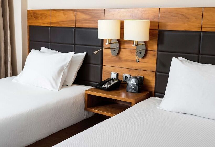 Номер Стандарт, Hilton Garden Inn Krakow