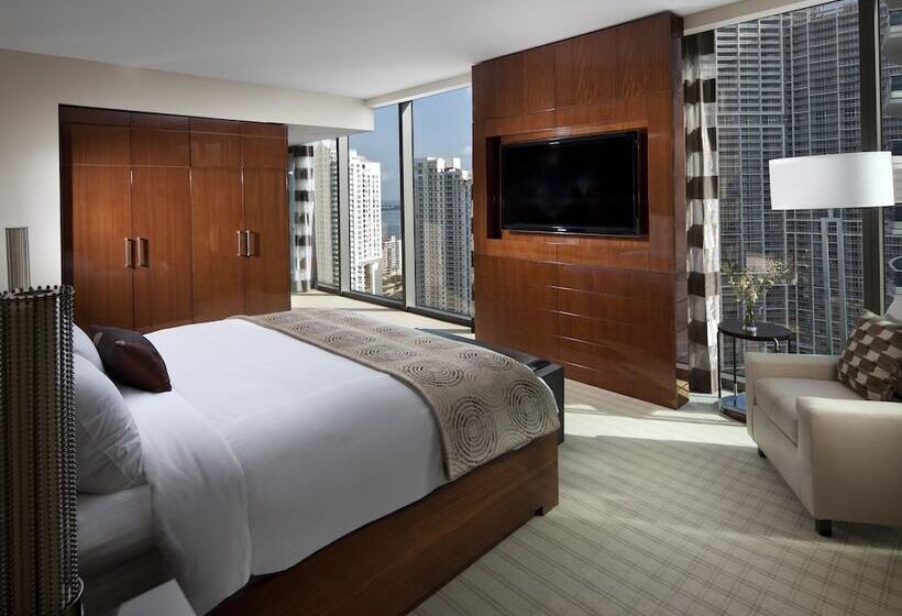 غرفة قياسية مطلة على المدينة, Jw Marriott Marquis Miami