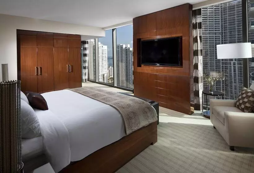 スタンダードシティビュールーム, Jw Marriott Marquis Miami