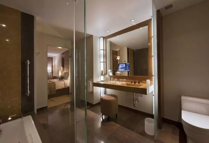 スタンダードシティビュールーム, Jw Marriott Marquis Miami