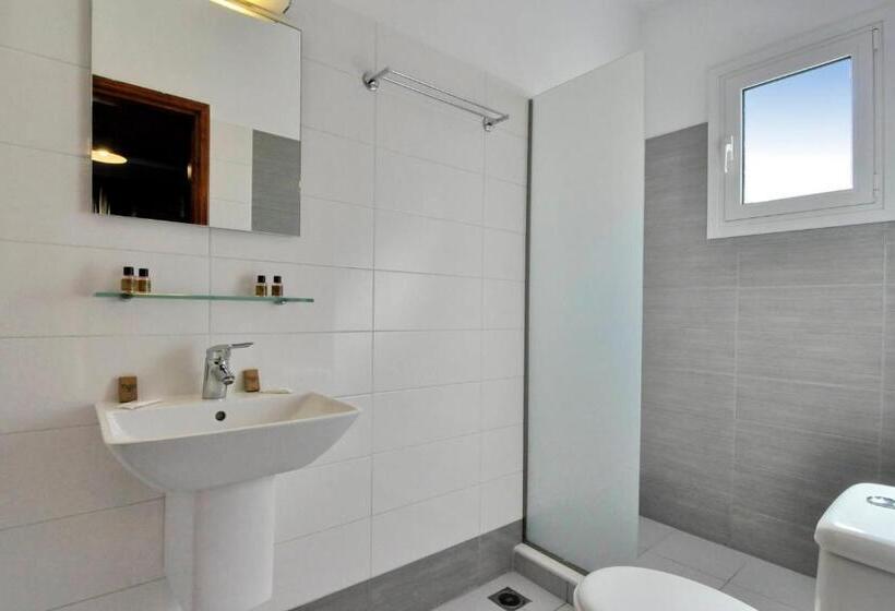 Номер Стандарт Трехместный, Orpheus