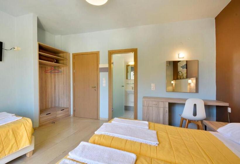 Номер Стандарт Трехместный, Orpheus