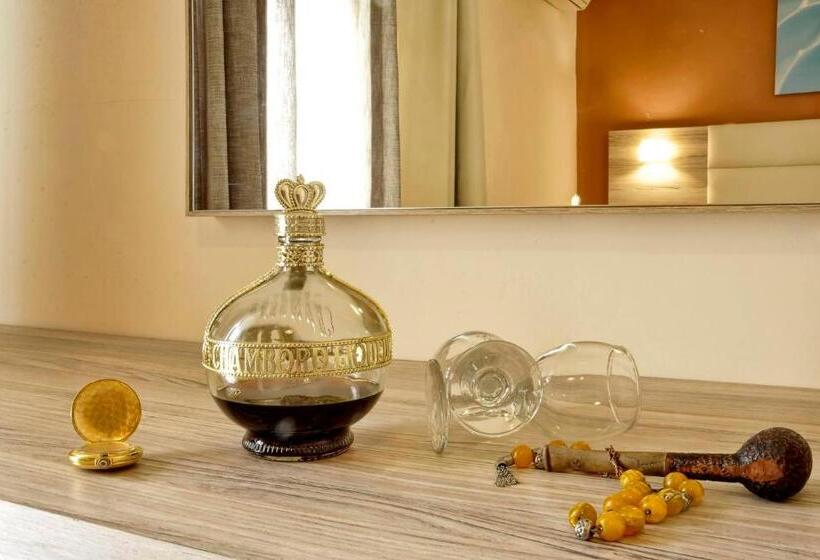 Номер Economy, Orpheus