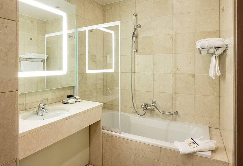 Comfort Room, Restaurant Weinebrugge