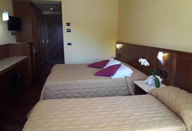 غرفة قياسية ثلاثية, Miralago