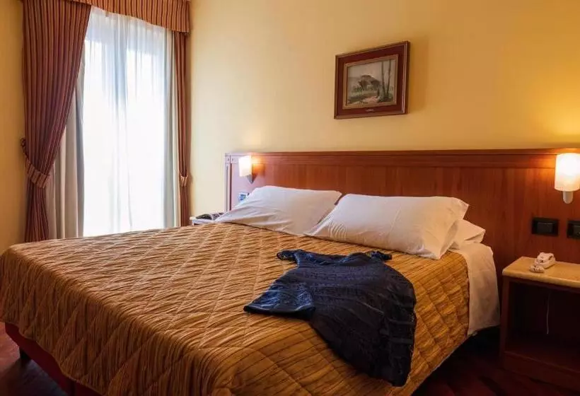 スタンダードシングルルーム, Miralago