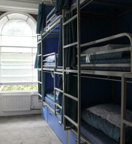 Кровать в Общей Комнате, Smart Russell Square Hostel