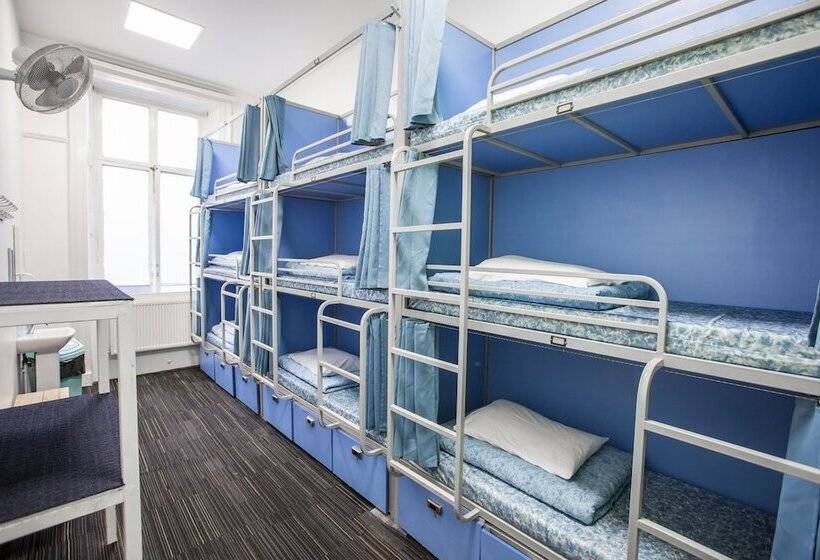 공동 객실, Smart Russell Square Hostel