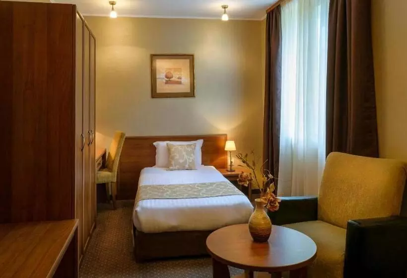 اتاق استاندارد یک نفره, Spa Hotel Calista