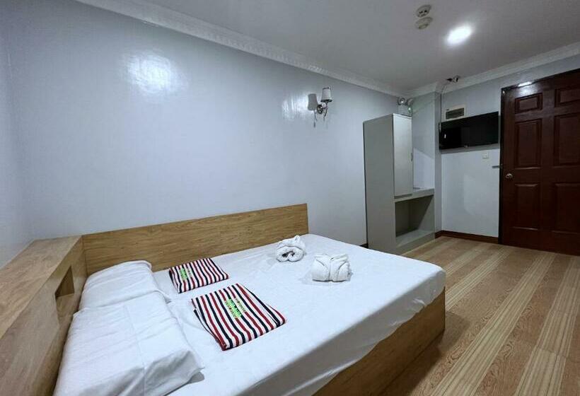 חדר אקונומי, Ging Ging Tourist Inn