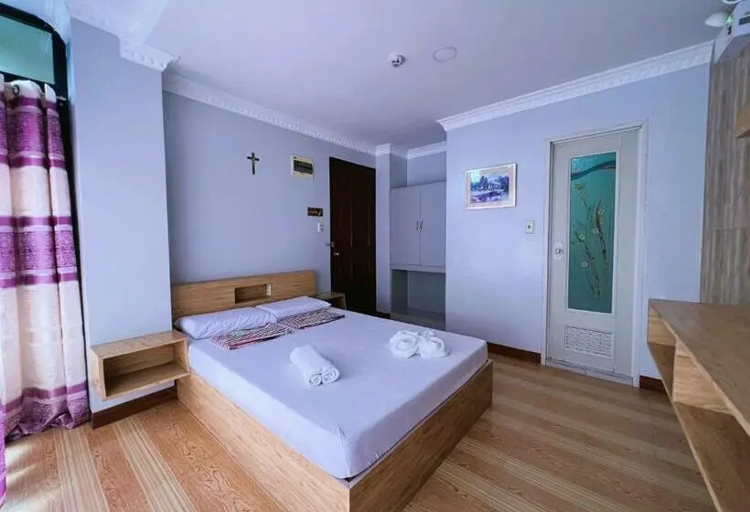 اتاق استاندارد با بالکن, Ging Ging Tourist Inn