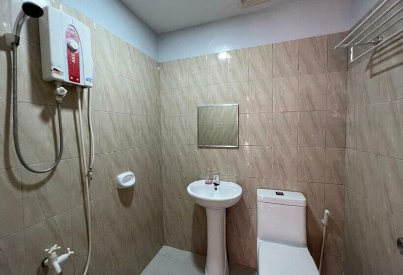 חדר סטנדרט עם מרפסת, Ging Ging Tourist Inn