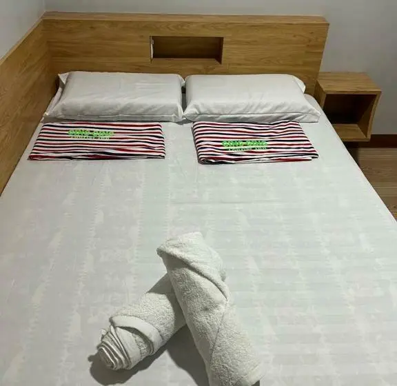 اتاق عادی, Ging Ging Tourist Inn
