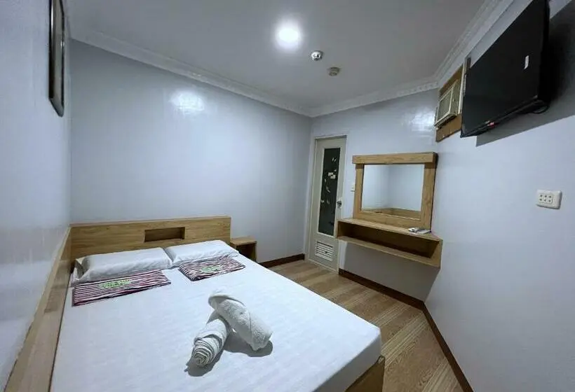 اتاق عادی, Ging Ging Tourist Inn