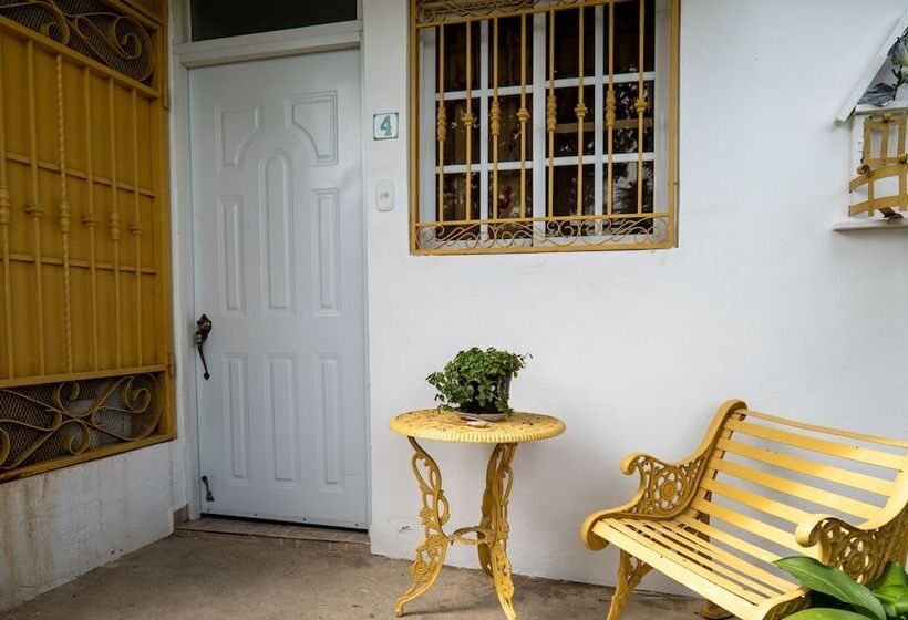 اتاق لوکس سه تخته, Santo Cerro Natural Park