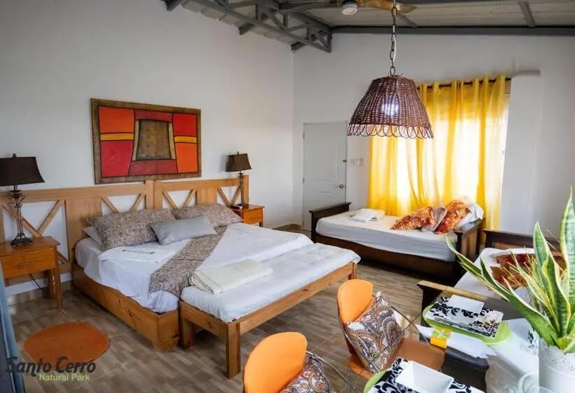 デラックスの４人部屋, Santo Cerro Natural Park