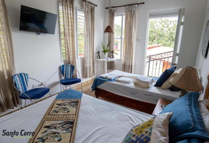 اتاق استاندارد سه تخته با چشمانداز باغ, Santo Cerro Natural Park