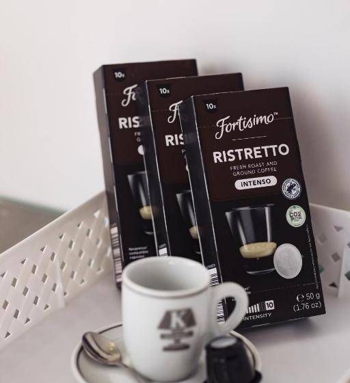 חדר סטנדרט מותאם לאדם עם מוגבלויות, K2 Residence