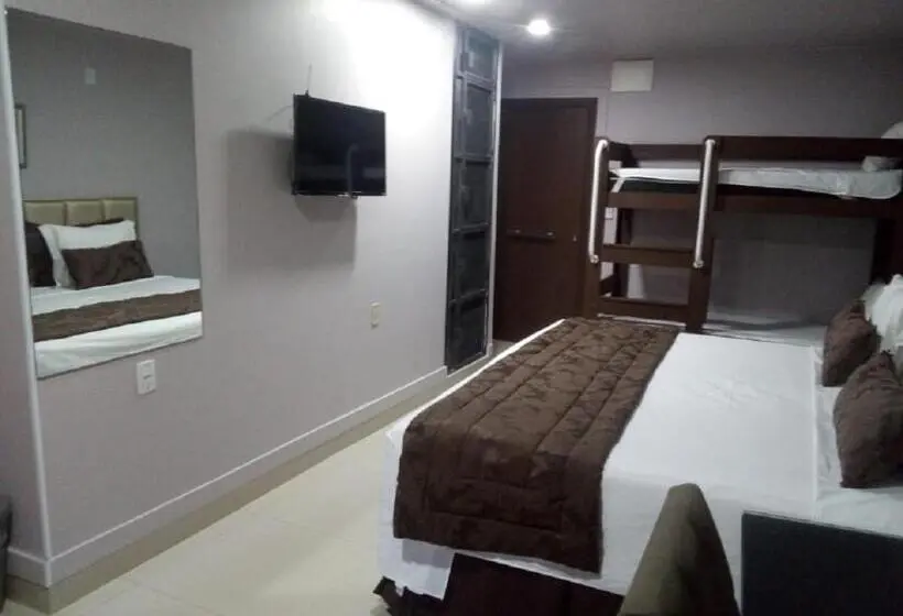 デラックスの4人部屋, Studio Bangalô Belém Hospedagem