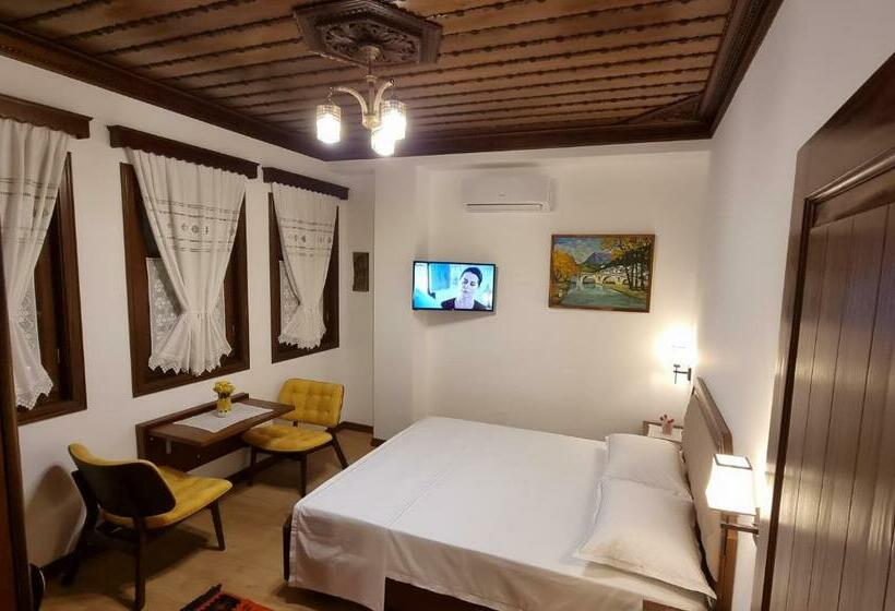 带观景的豪华间, Master