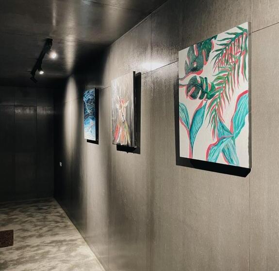 ویلای 1 خوابه با چشمانداز باغ, 弎trinity