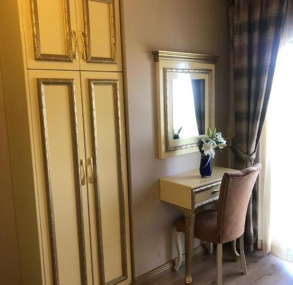 スタンダードルーム, Golden Hi̇ll Hotel Downtown