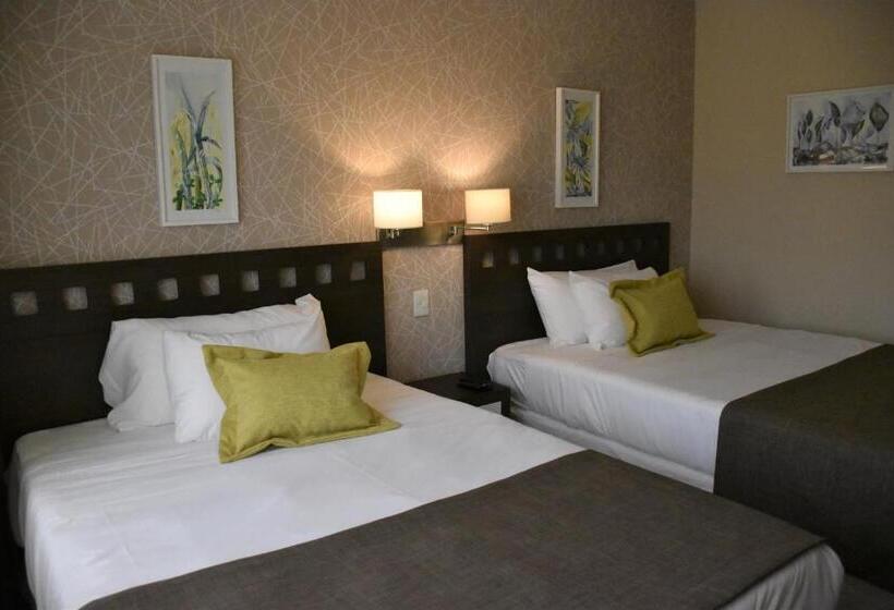 Номер Superior, Days Inn Zarate
