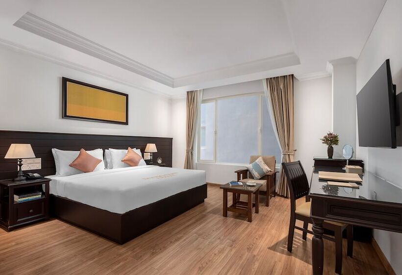 سوییت خانوادگی, Duong Chan