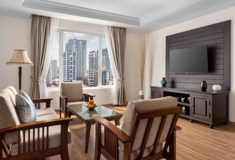 سوئیت رویال, Duong Chan