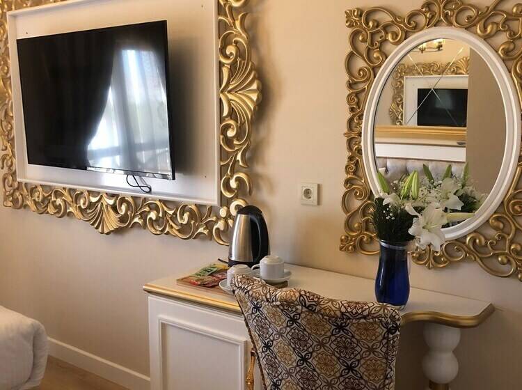 スタンダードルーム, Golden Hi̇ll Hotel Downtown