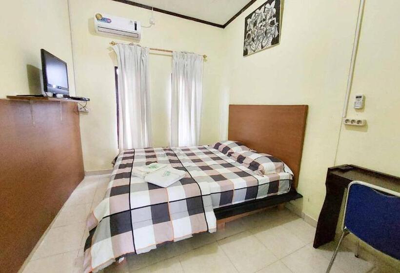 スタンダードルーム, Quattrick Dee Homestay Mitra Reddoorz