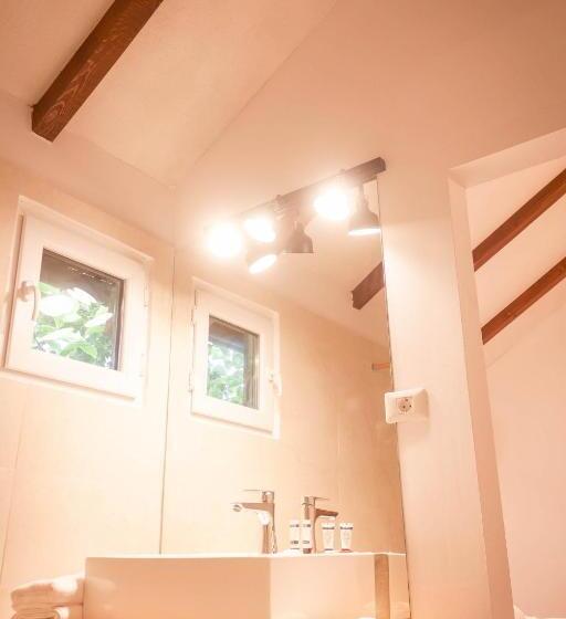 اتاق استاندارد با تخت بزرگ, Elma Guesthouse