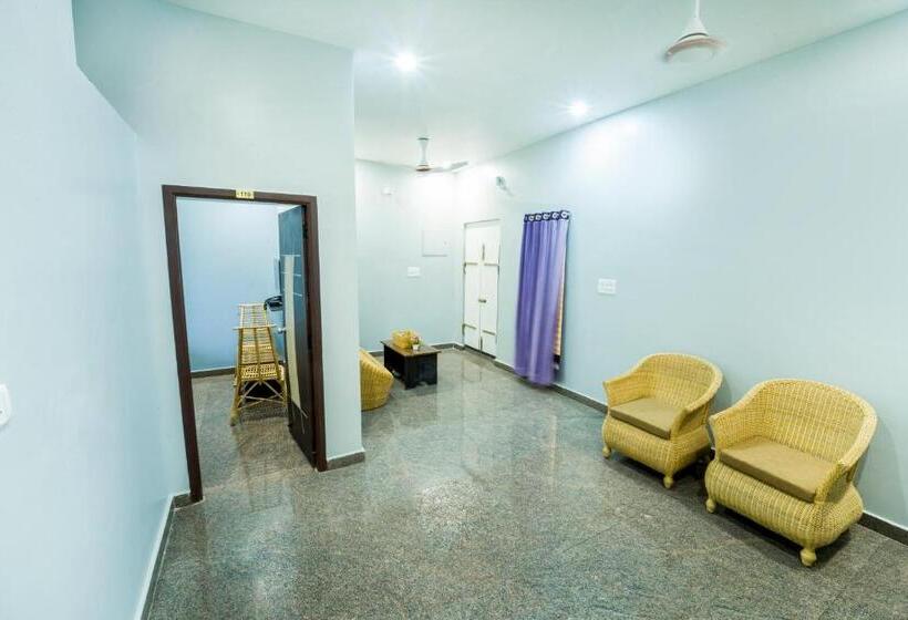 Семейный Номер, Jeyam Residency