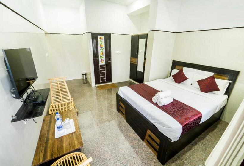 חדר סופריור, Jeyam Residency