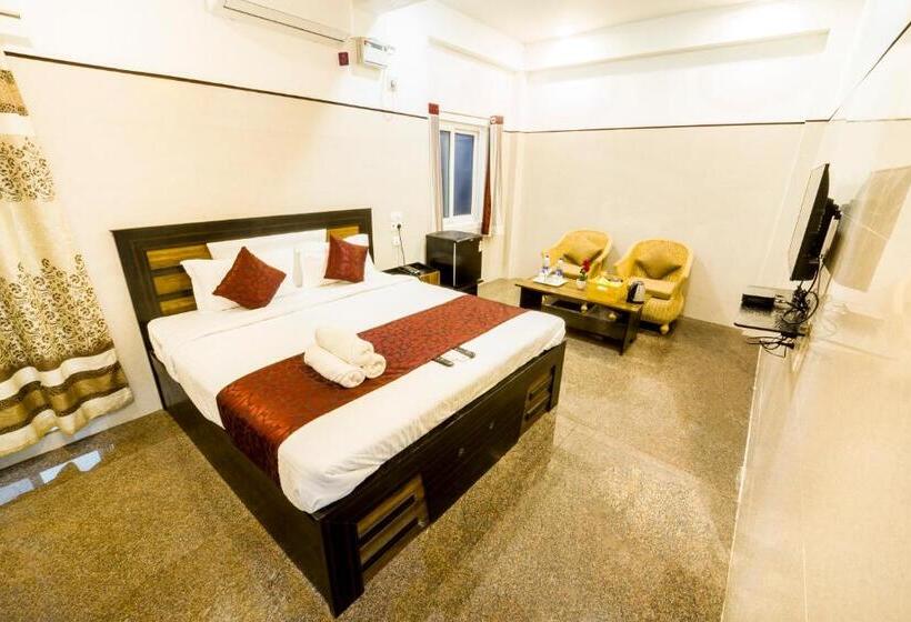 Номер Superior Кровать Кинг, Jeyam Residency