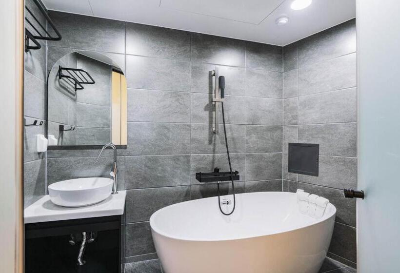 ジュニアスイート, Pyeongtaek Godeok Rich Stay