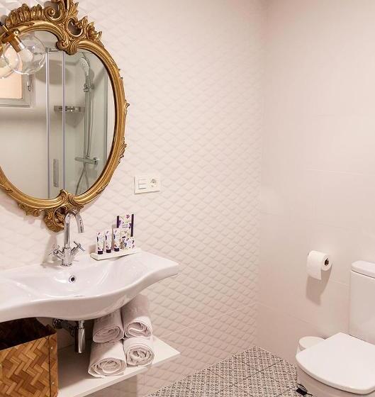 اتاق لوکس با تخت بزرگ, Aniana Alojamiento Boutique