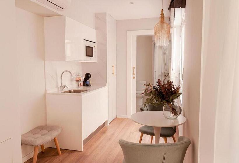 اتاق لوکس با تخت بزرگ, Aniana Alojamiento Boutique