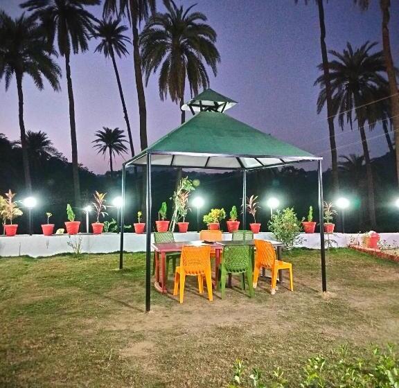 Семейный Номер, Laxmanji Villas