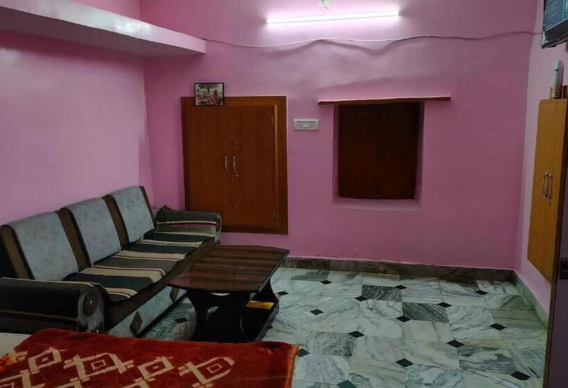 Семейный Номер, Laxmanji Villas