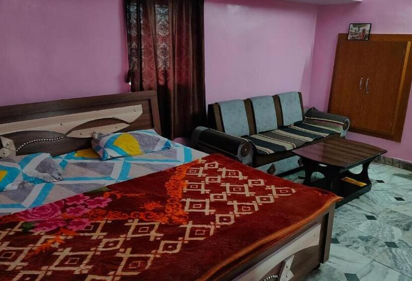 Семейный Номер, Laxmanji Villas