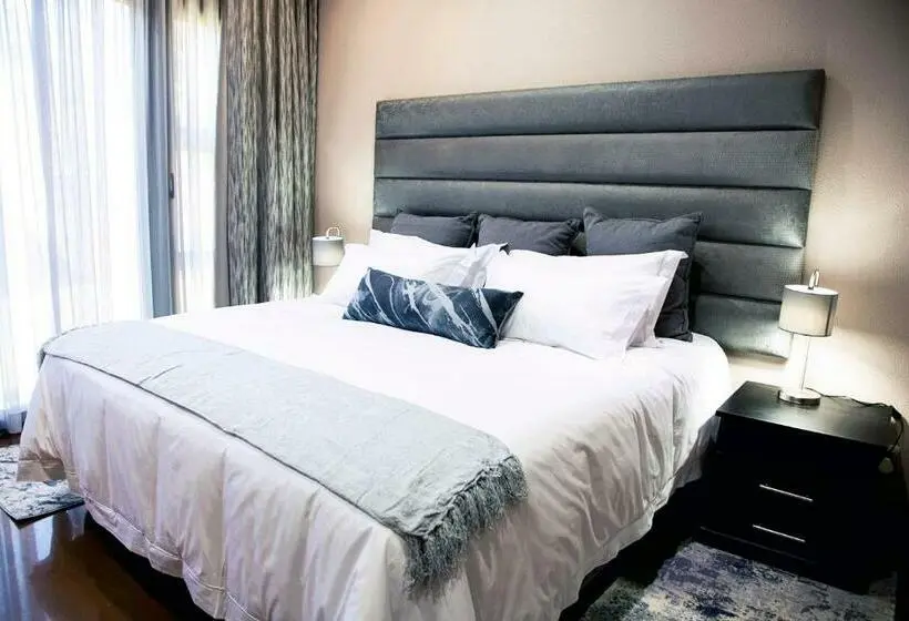 اتاق لوکس با چشم‌انداز باغ, Schimper View Boutique Guest House