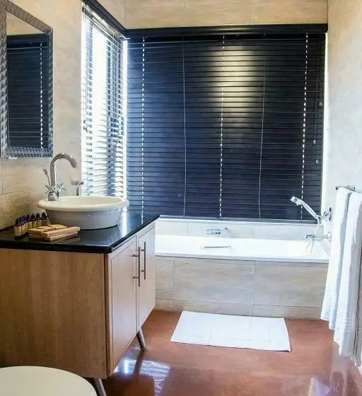 اتاق لوکس با چشم‌انداز باغ, Schimper View Boutique Guest House