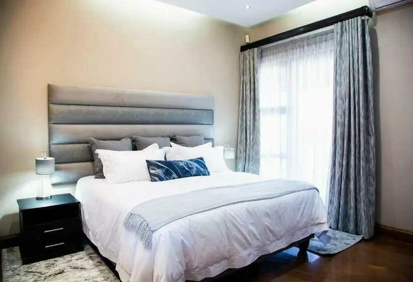 اتاق لوکس با بالکن, Schimper View Boutique Guest House