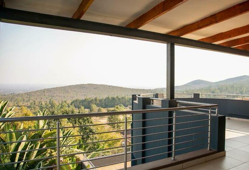 غرفة ديلوكس مزودة بشرفة, Schimper View Boutique Guest House