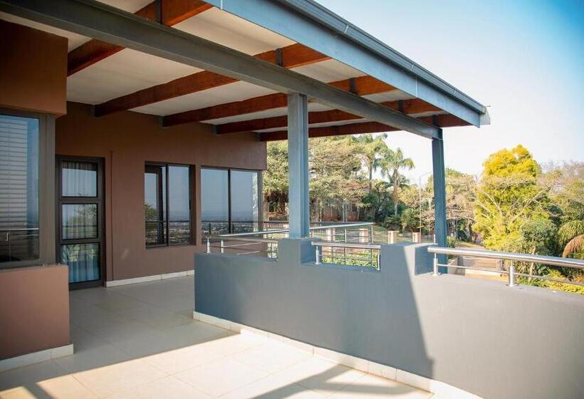 غرفة ديلوكس مزودة بشرفة, Schimper View Boutique Guest House