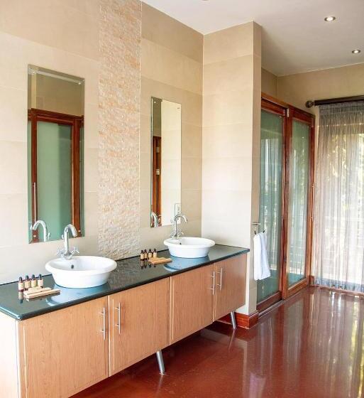Номер Superior Кровать Кинг, Schimper View Boutique Guest House