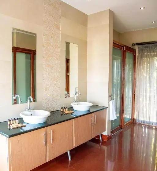اتاق سوپریور با تخت بزرگ, Schimper View Boutique Guest House