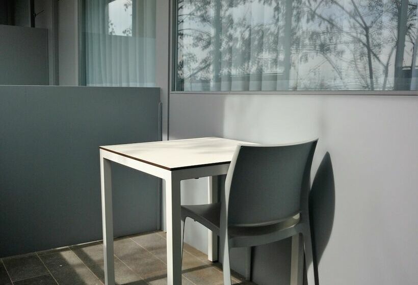 基本三人间, Centre Esplai Albergue