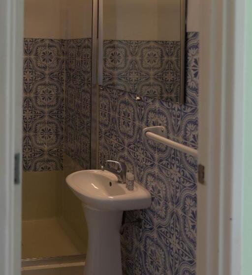 غرفة كلاسيكية, Leiria Classic